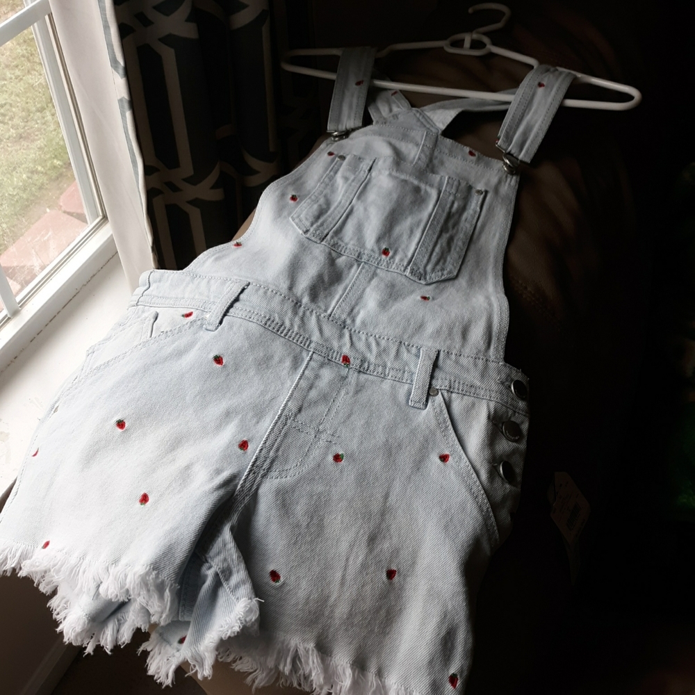 Light wash overalls